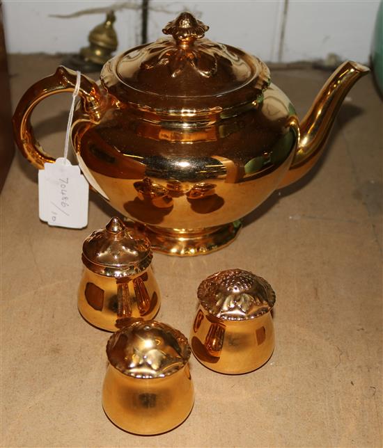 Worcester gold painted tea pot & 3 piece cruet(-)